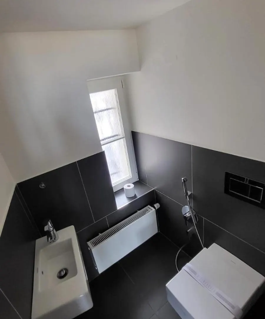 Luxury Apt - Free Massages From Physiotherapists Praga 0*,