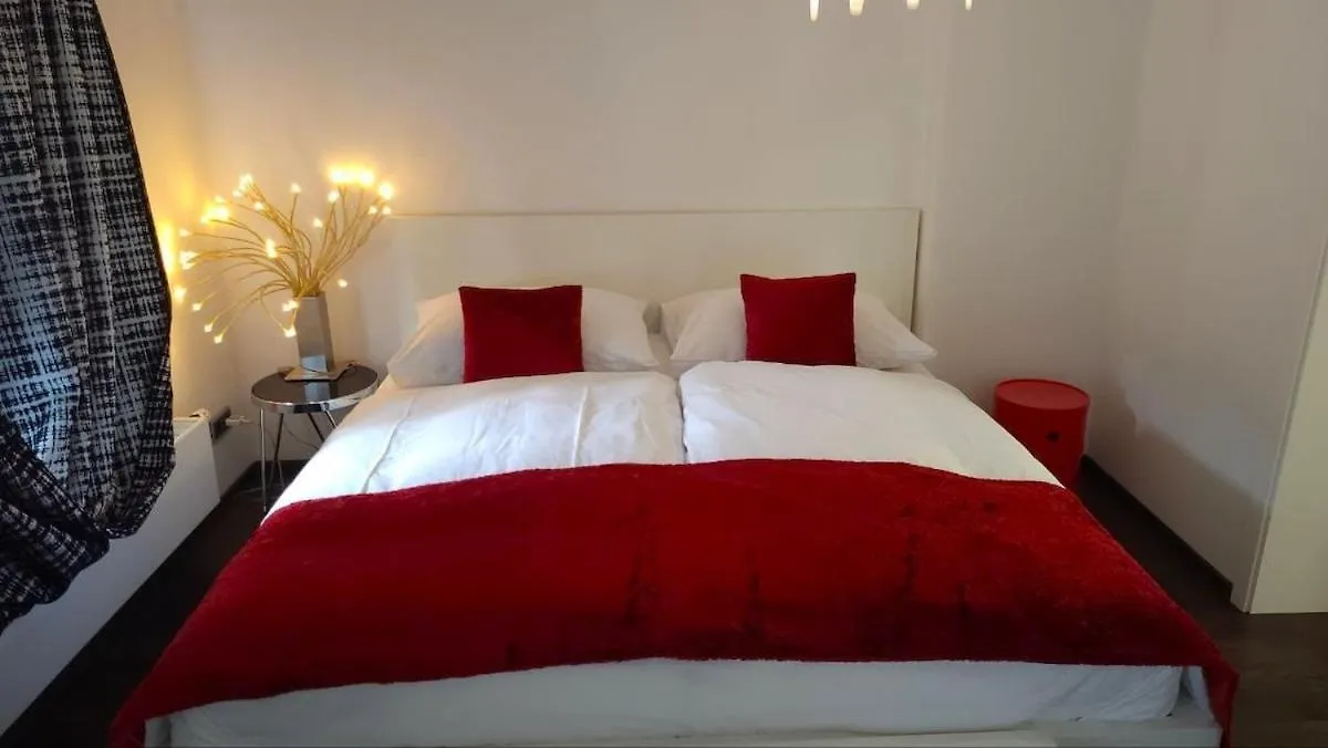 Apartment Luxury Apt - Free Massages From Physiotherapists Prague Czech Republic
